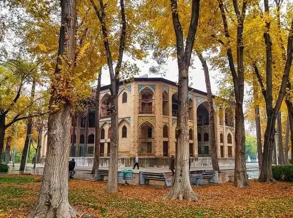 موزه موسیقی اصفهان؛ گنجینه‌ای از سازهای سنتی در قلب نصف جهان