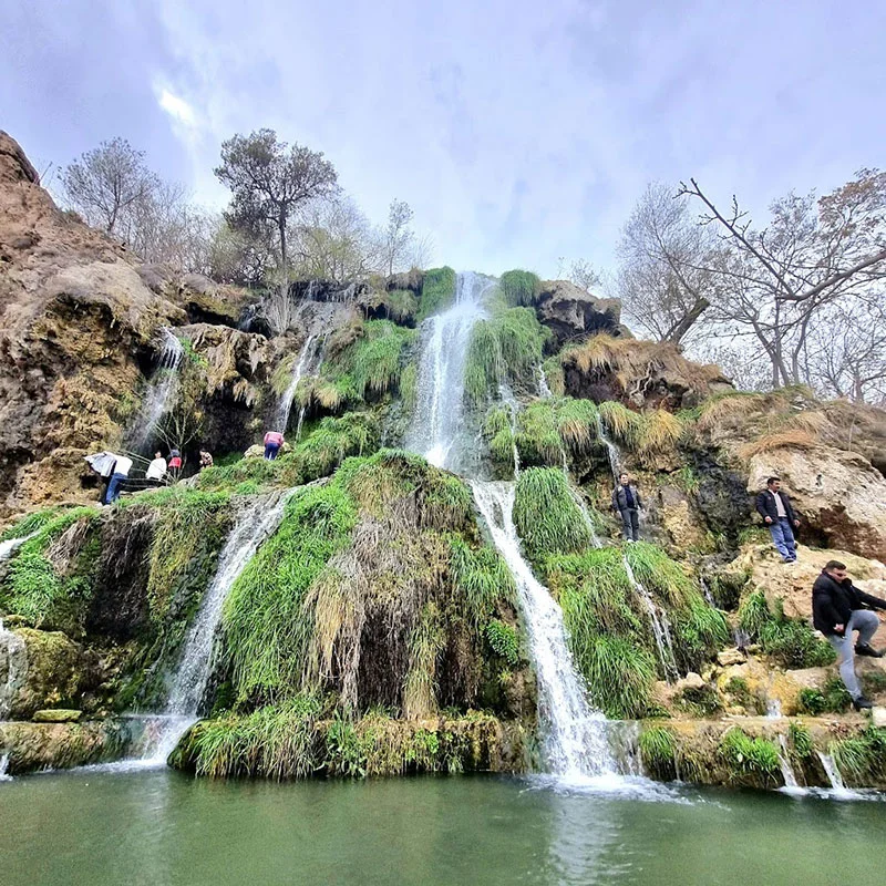 مسیر دسترسی آبشار نیاسر کاشان
