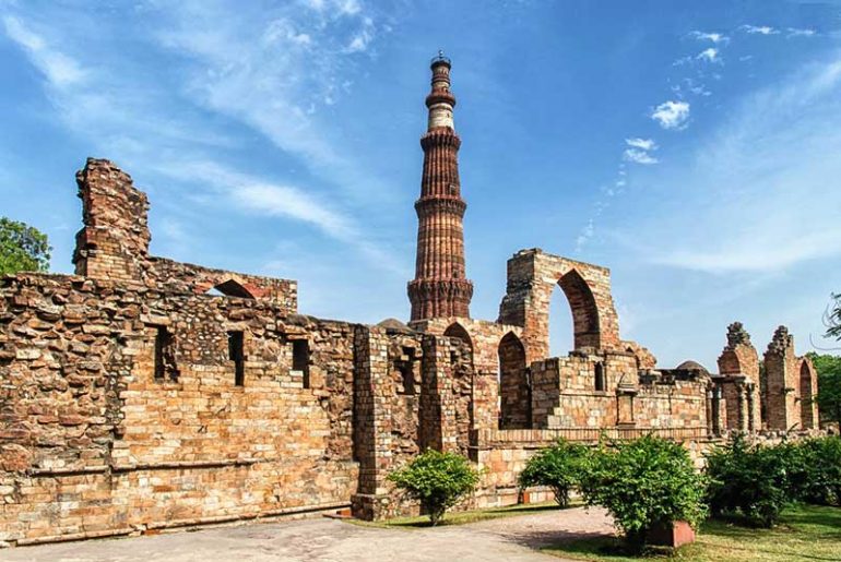 معماری مناره سرخ کوتوب دهلی را از نزدیک تحسین کنید