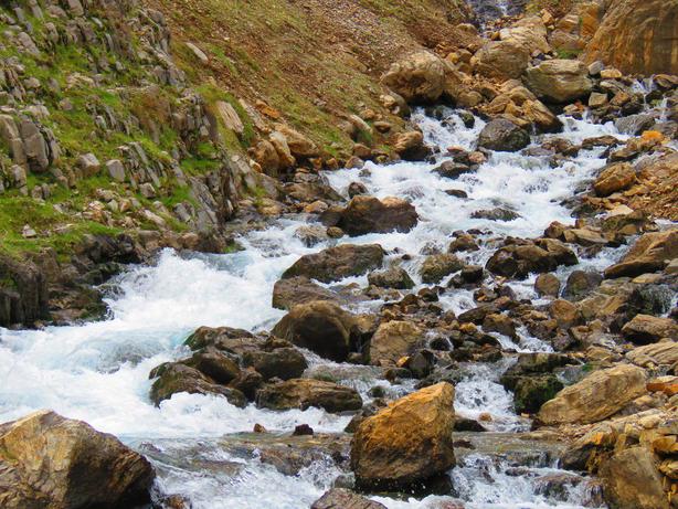 باینگان، نگین پنهان کرمانشاه؛ مقصدی بی‌نظیر برای عاشقان تاریخ و طبیعت