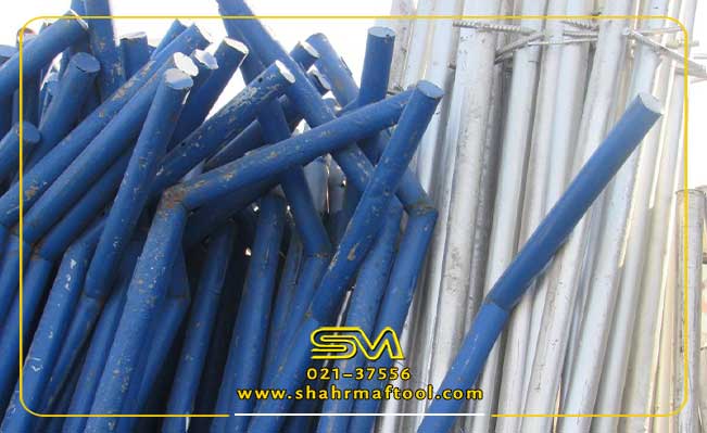 همه چیز درباره پایه فنس، سیم خاردار و میلگرد ساده + بررسی ویژگی‌ها و هزینه‌ها