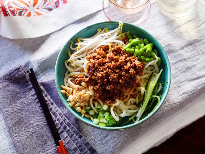 نودل ژاجیانگ می ین Zha jiang mian